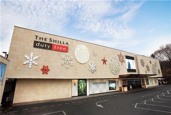 한한령 해제 기대감에 화장품∙면세점주 급등