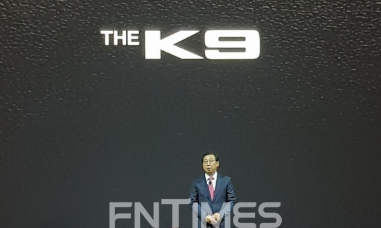 3일 박한우 기아자동차 사장이 그랜드 인터컨티넨탈 서울 파르나스에서 열린 기자간담회에서'THE K9'를 설명하는 모습. 사진=유명환 기자.