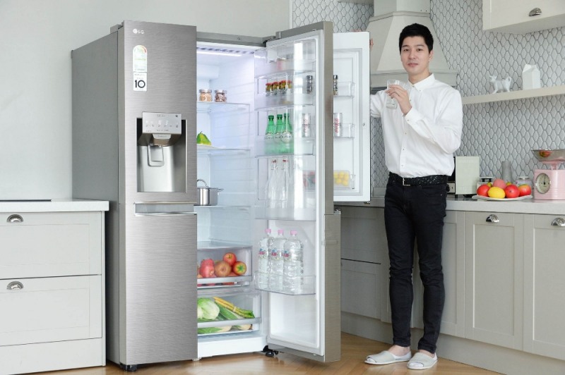 LG전자, 성능·편의성 높인 ‘2018년형 디오스 양문형냉장고’ 출시