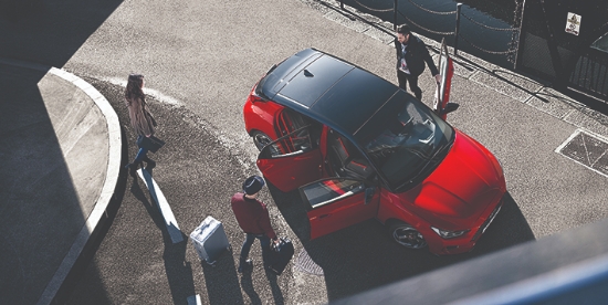 현대차, “그린카에서 신형 벨로스터 무료시승해 보세요”