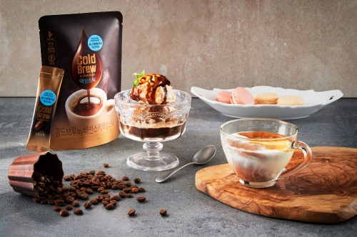 콜드브루 by 바빈스키 액상스틱. 한국야쿠르트 제공