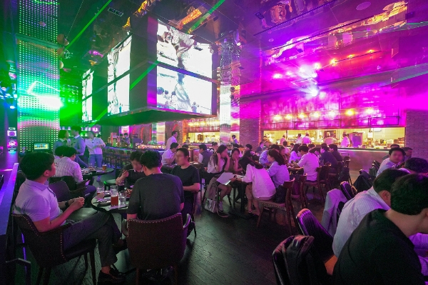 데블스도어 코엑스점 내부전경. 신세계푸드 제공