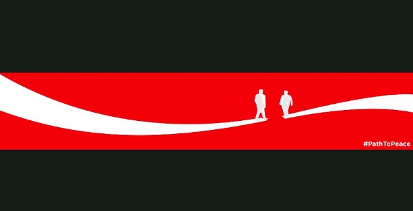 도널드 트럼프 미국 대통령과 김정은 북한 국무위원장의 정상회담 모습을 형상화한 코카-콜라의 일러스트 애니메이션. 크레이티비티온라인(http://creativity-online.com) 캡처