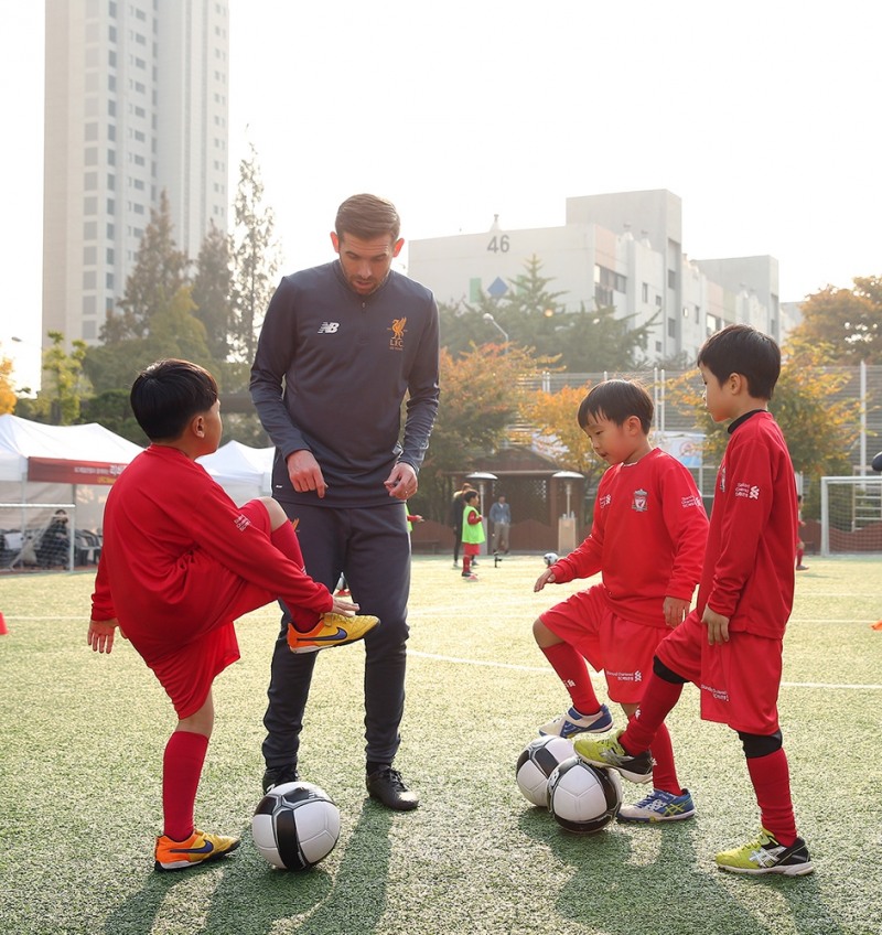 SC제일은행, 영국 축구팀 리버풀FC와 싸커스쿨 / 사진= SC제일은행