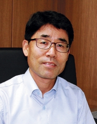 김영기 금융보안원장은 한국금융신문과의 인터뷰에서 "금융보안이 금융 디지털 혁신의 성공여부를 결정짓는 관건"이라고 말했다.