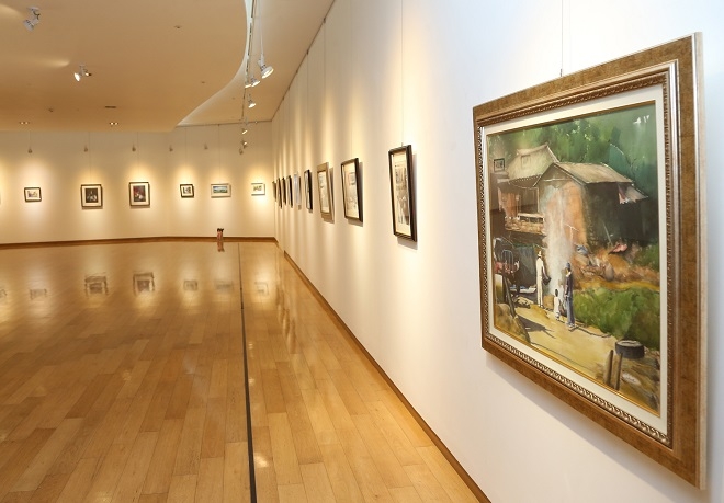 BNK경남은행은 BNK경남은행갤러리 2018년 다섯번째 대관전시로 '이이부치마사토시ㆍ송창수 2018 한일우호전’을 진행한다. 1층에는 이이부치마사토시의 작품이 전시된다. /사진 = BNK경남은행