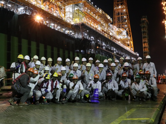 26일 삼성중공업이 제작한 에지나 FPSO가 출항을 준비하고 있다. 사진=삼성중공업.