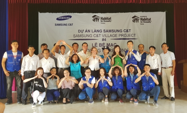 성물산 건설부문은 베트남에서글로벌 주거환경 개선사업 ‘삼성 마을(Samsung Village)’ 프로젝트를 진행했다. /사진=삼성물산. 