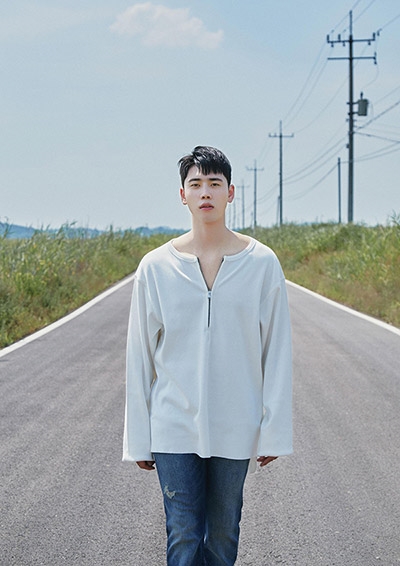 ▲가수 오월(Owol)