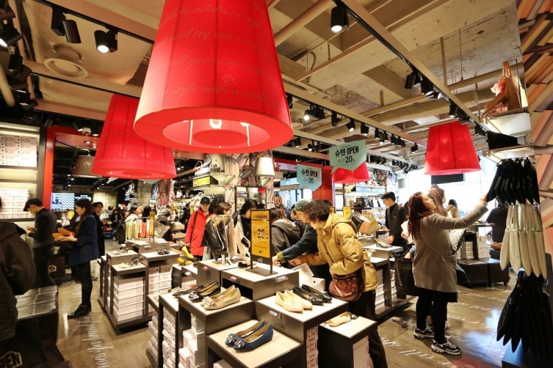 소비패턴·지역상권 맞춤형 '이랜드 복합관' 고객 호응