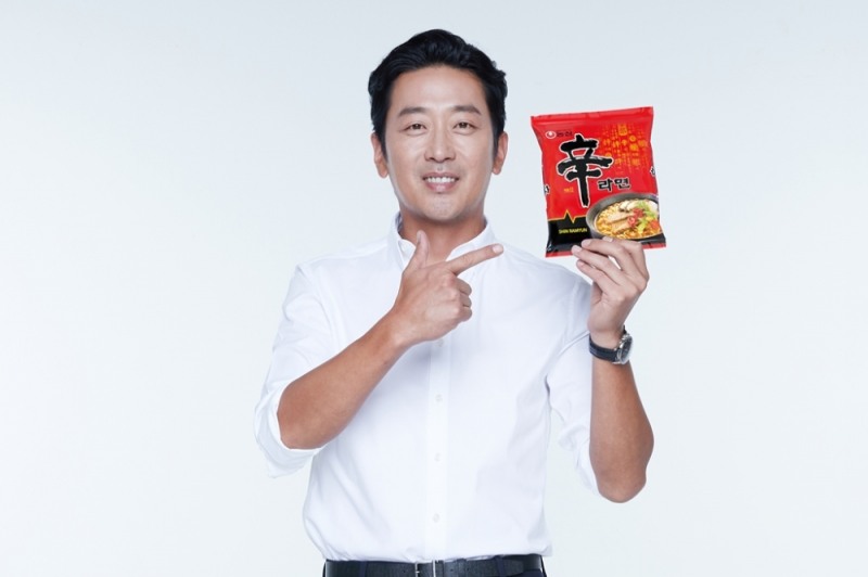 농심, 신라면 광고모델로 하정우 발탁