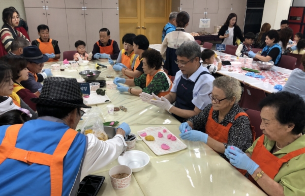 LH는 13일부터 추석맞이 나눔 봉사활동을 펼쳤다. /사진=LH.