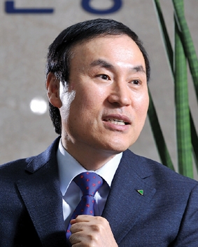 ▲사진: 이계천 유진저축은행 대표