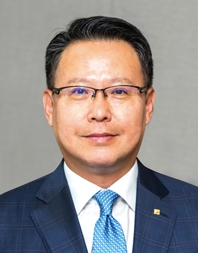 ▲ 사진: 송종욱 광주은행장