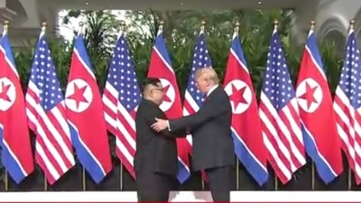 김정은 북한 국무위원장(왼쪽)과 도널드 트럼프 미국 대통령[사진=YTN 캡처]