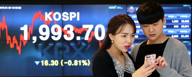 3일 코스피는 전날보다 0.81%(16.30포인트) 하락한 1933.70포인트에 거래를 마쳤다. 사진=한국거래소