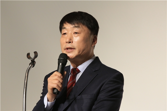 사진=최종건 소비자TV 신임 대표가 취임사를 하고 있다.
