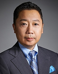 박정원 두산 회장, 연료전지 박차 수소 경제 앞장