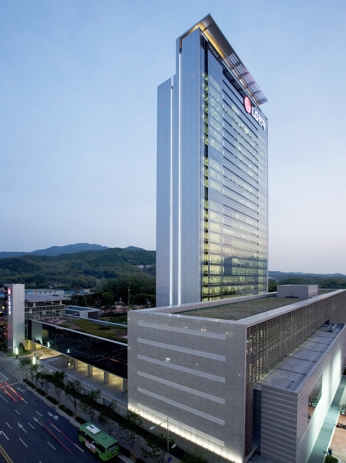 △LG전자의 서초R&D센터의 모습/사진=오승혁 기자(LG디스플레이 블로그 캡처)