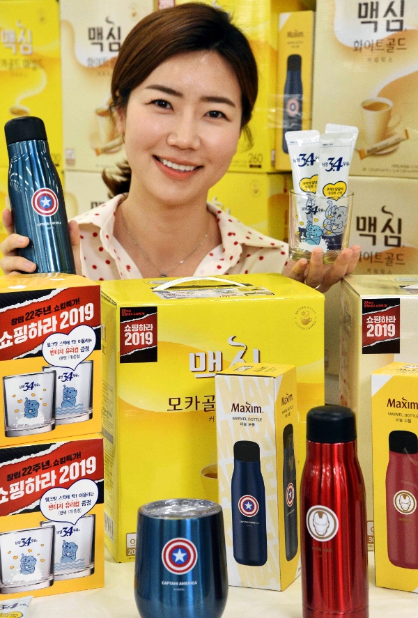 홈플러스 “인스턴트커피에 캐릭터 입히니 매출 15%↑”