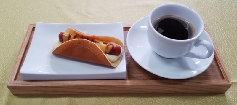 22호점 뉴 남원분식의 신메뉴 더블치즈 팬케이크. /사진제공=호텔신라