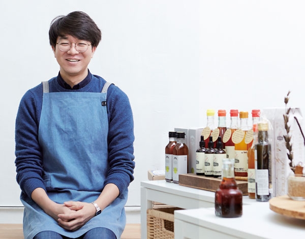 이희준 전통시장 도슨트 / 사진 = 코나아이