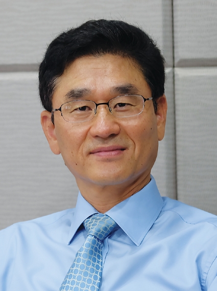 ▲사진: 허영택 신한캐피탈 사장