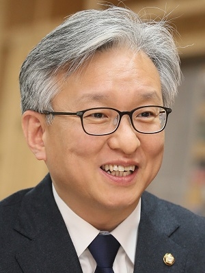 더불어민주당 권칠승 의원.