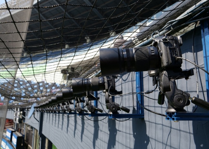 △홈 밀착영상을 위해 잠실 야구장에 추가적으로 설치된 카메라의 모습/사진=LG유플러스 