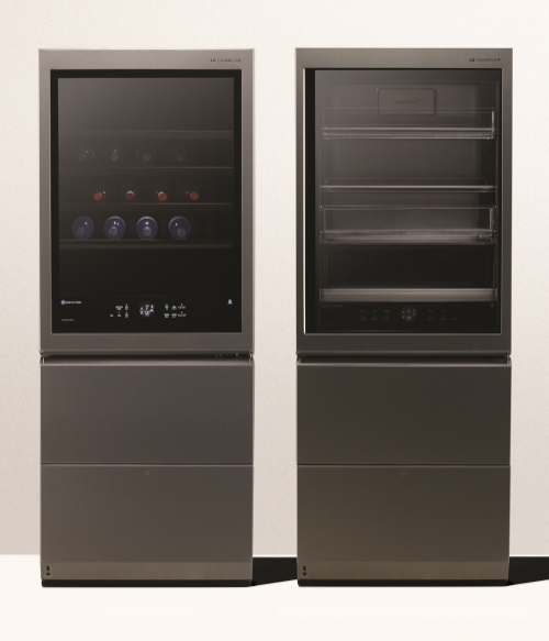 △LG 시그니처 상냉장 하냉동 디자인 냉장고 모델의 모습/사진=LG전자 