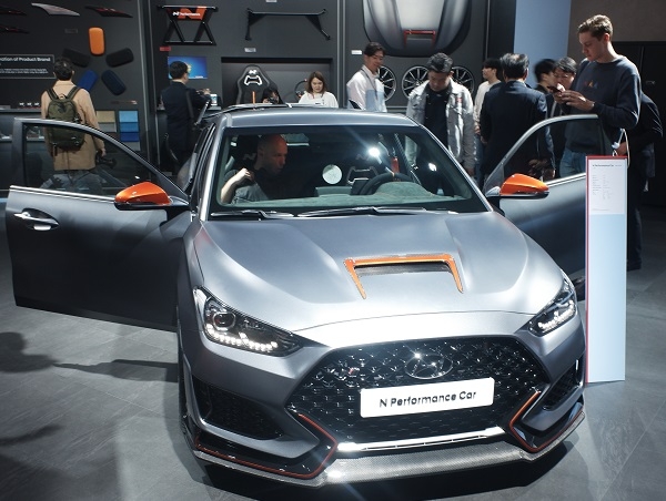 N 퍼포먼스 카.