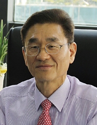 ▲사진: 허영택 신한캐피탈 사장