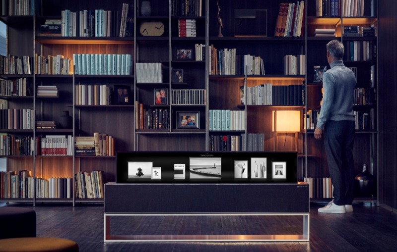 △LG전자가 이태리 밀라노에서 선보일 시그니처 올레드 TV R 제품의 모습/사진=LG전자