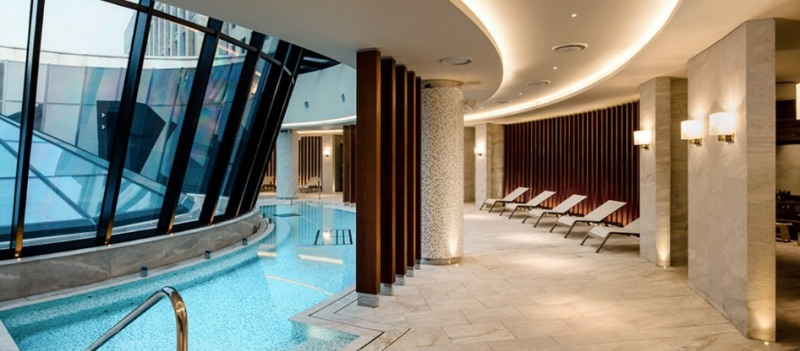 △LG유플러스 프로모션이 진행되는 인천 파라다이스 시티 사우나의 모습/사진=오승혁 기자(홈페이지 자료 편집)