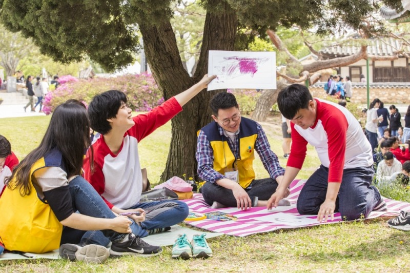 CJ나눔재단, 장애인의 날 맞이 '발달장애인 사생대회' 후원