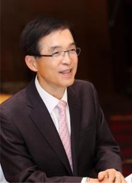 이영탁 세계미래포럼 이사장