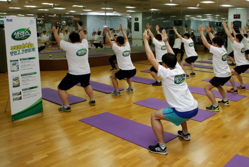 매일유업 임직원들이 그룹PT를 받고 있는 모습. /사진제공=매일유업