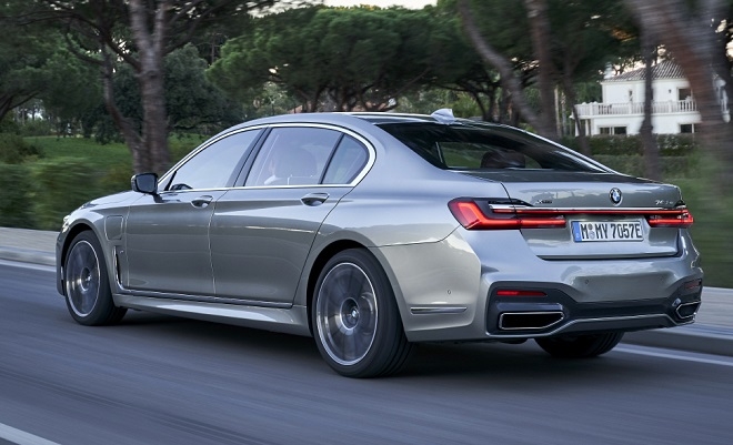 '돼지코' 키운 6세대 BMW7 페이스리프트, 6월말 출시