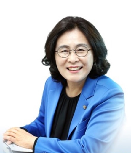유승희 의원./사진=유승희 의원 블로그