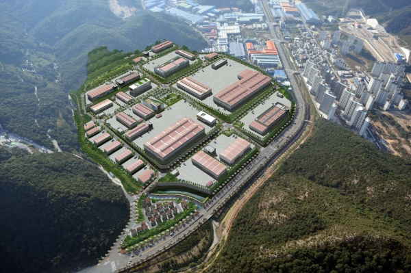 반도건설이 수주한 '부산·진해경제자유구역 명동지구' 조감도. 사진=반도건설.