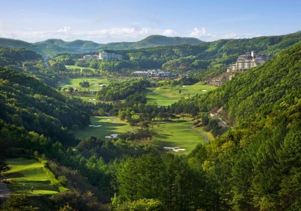 지난해 6월 HDC현대산업개발이 경영권을 인수한 오크밸리(現 HDC리조트) 전경. /사진=HDC현대산업개발.