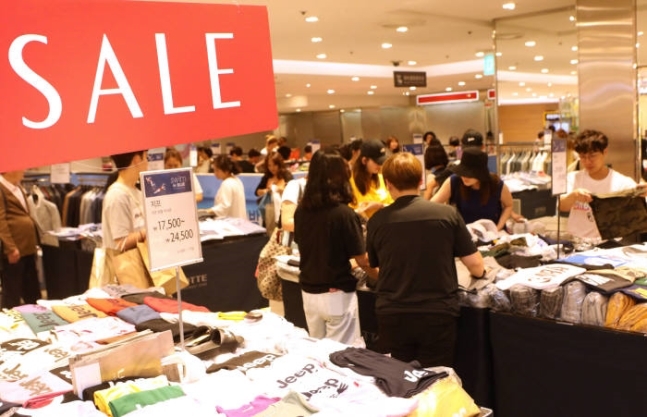 롯데·현대·신세계百, 28일 여름 정기세일 돌입...알짜 혜택은