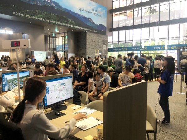 삼송자이더빌리지 견본주택에 지난 주말 3일간 3만여명이 다녀갔다. 사진=GS건설.