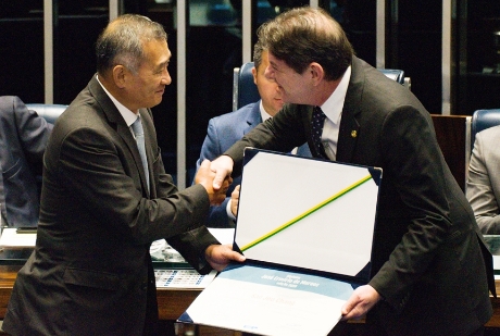 장세주 동국제강 회장이 브라질 상원의원회로부터 훈장을 수훈했다(사진=동국제강)
