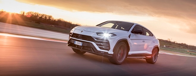 람보르기니 우루스.