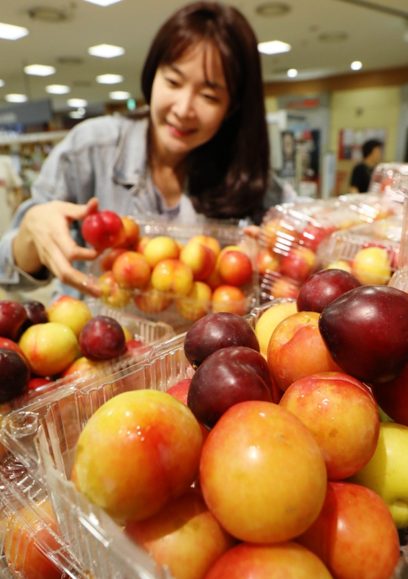 "자줏빛 복숭아" /사진제공=롯데마트