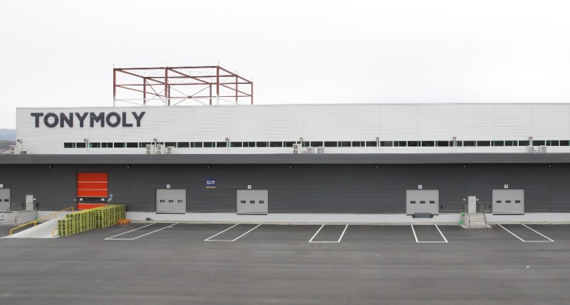 천안 물류센터 전경. /사진제공=토니모리