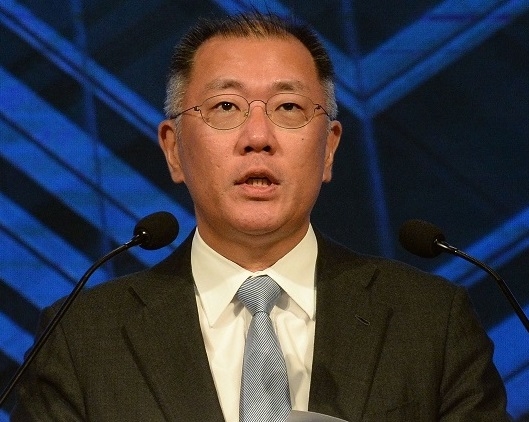 정의선 현대차, 팰리세이드·제네시스가 이끈 반기영업익 2조..."이제는 미국"