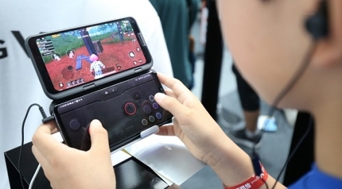 LG V50씽큐 '듀얼 스크린'. (사진=LG전자)