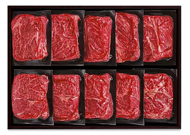 현대백화점이 ‘명절 선물 1순위’로 꼽히는 한우 선물세트를 역대 최대 물량으로 선보인다. /사진=현대백화점그룹.